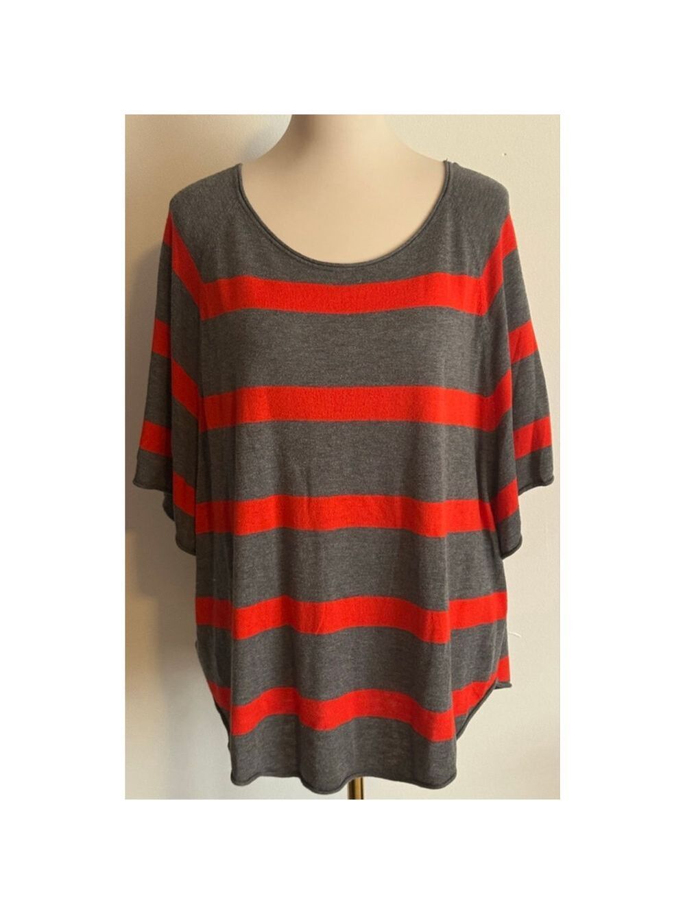 Women's LOFT Gray Orange Striped Crew Neck Sweater L